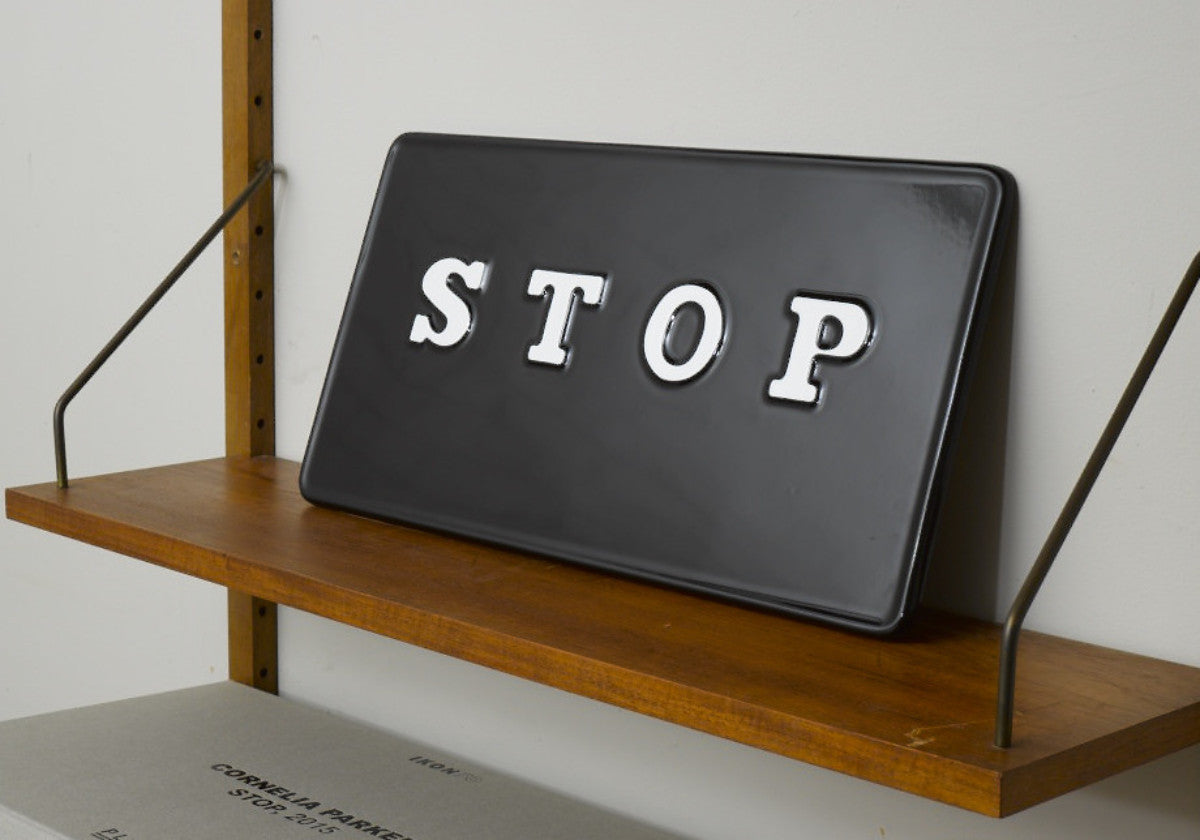STOP - Plinth