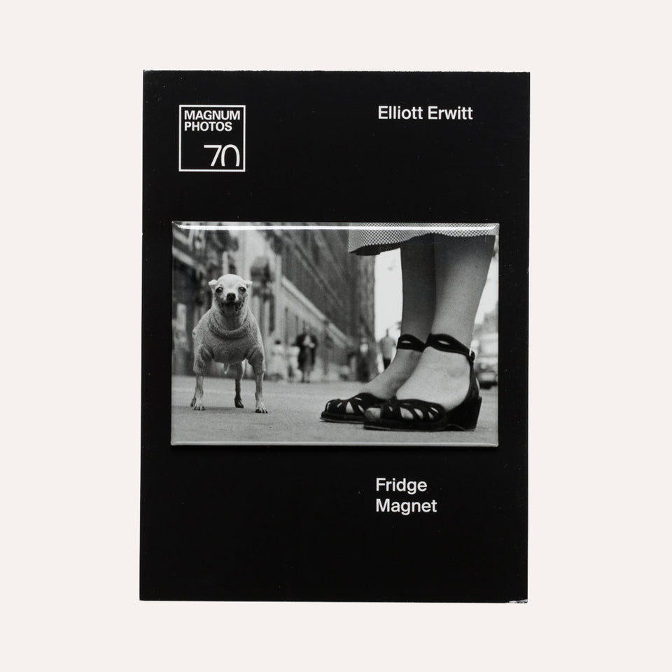 Elliott Erwitt Dog Magnet - Plinth